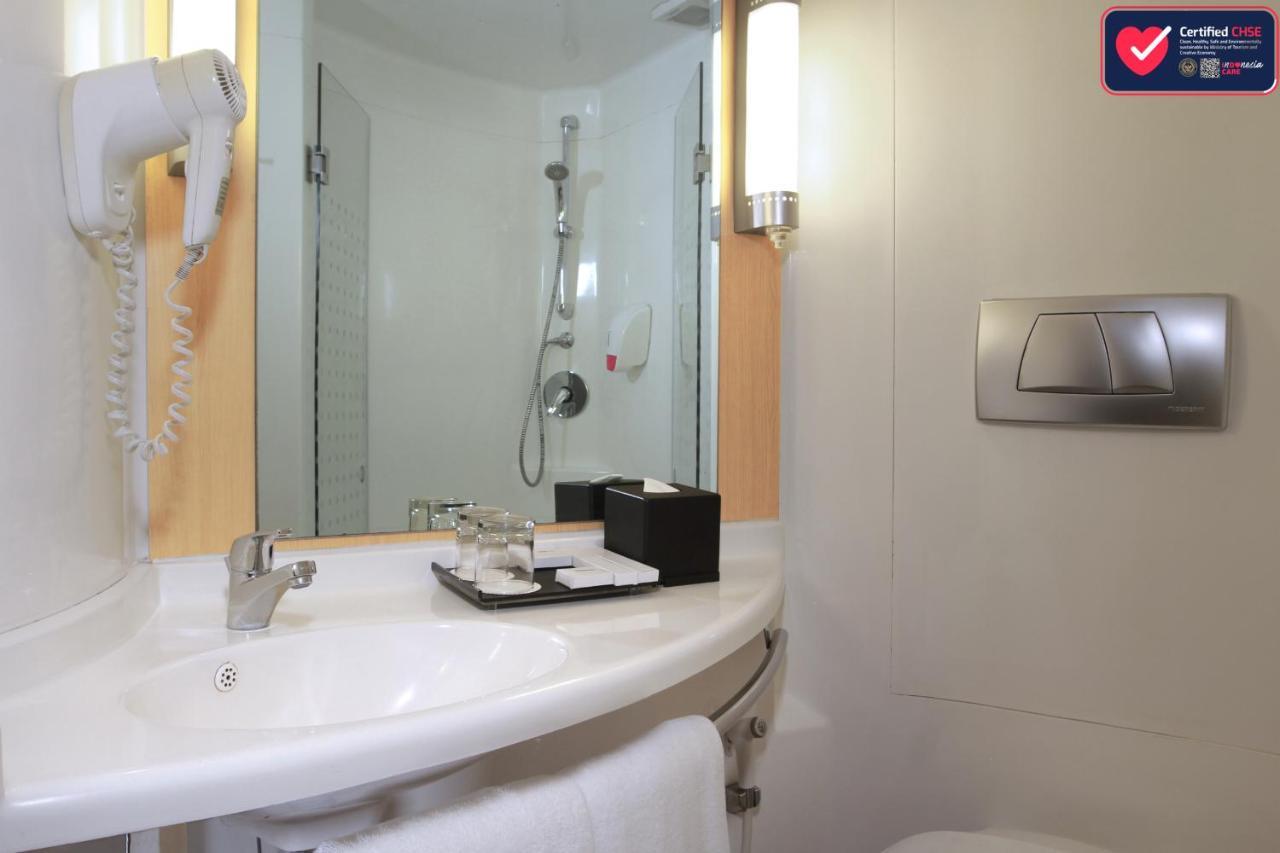 Swiss-Belinn Cawang Джакарта Екстер'єр фото