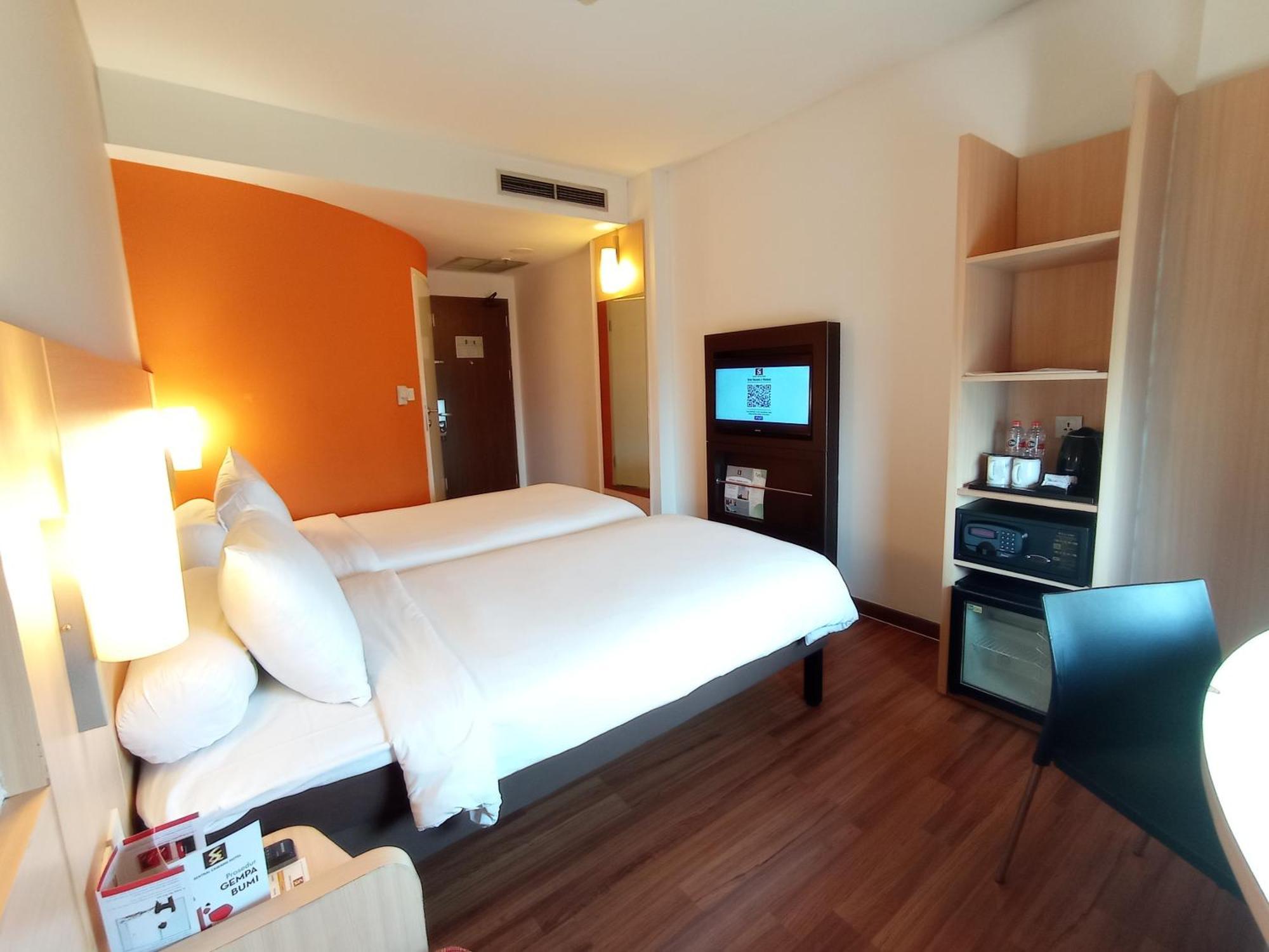 Swiss-Belinn Cawang Джакарта Екстер'єр фото