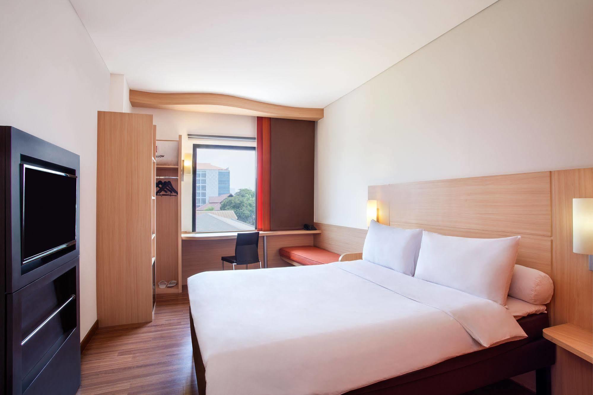 Swiss-Belinn Cawang Джакарта Екстер'єр фото